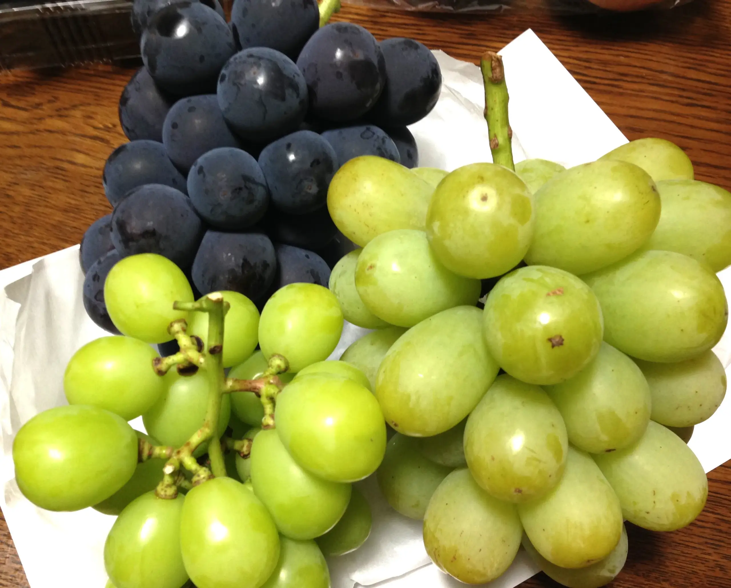 A photo of the Japanese grapes