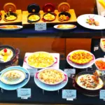 Muestras de comida de platos occidentales en un restaurante de Japón