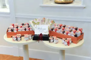 結婚披露宴後にゲストへ手渡すプチギフトの写真